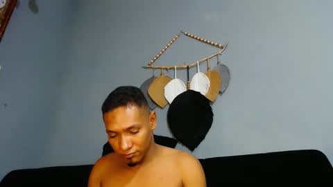 Grande y Gruesa online show from January 8, 5:37 pm