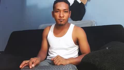 Grande y Gruesa online show from September 23, 7:44 am