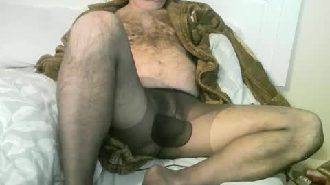 Snapshot of propercharlie007 chatting on January 2, 7:07 pm silk and satin beermonster online show from January 2, 7:07 pm