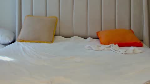 Snapshot of proudafricaka chatting on January 13, 12:24 pm proudafricaka online show from January 13, 12:24 pm