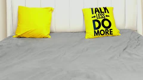 Snapshot of proudafricaka chatting on February 18, 3:21 am proudafricaka online show from February 18, 3:21 am