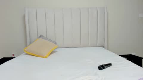 Snapshot of proudafricaka chatting on December 4, 2:43 am proudafricaka online show from December 4, 2:43 am