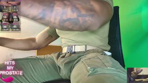 Snapshot of proudlyblack30 chatting on November 5, 2:39 pm sergeant. online show from November 5, 2:39 pm