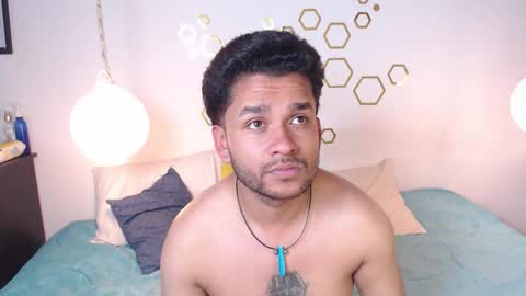 Adris  Juan online show from November 17, 4:07 am