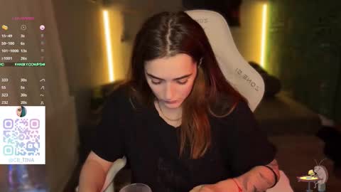 Queen of Pain online show from January 10, 2:35 am