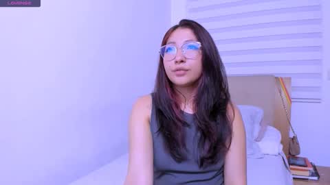 Mara online show from February 25, 1:48 am