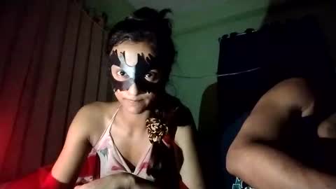 Pseudonym online show from April 9, 9:09 pm