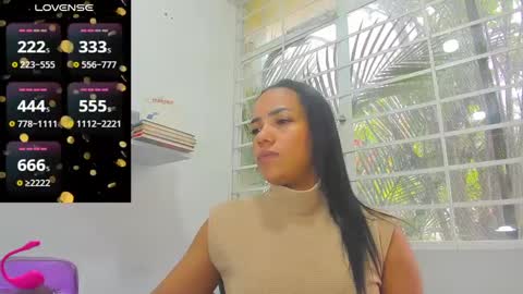 psique_naughty2 online show from February 26, 6:43 pm