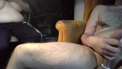 Snapshot of pspee313 chatting on May 15, 5:47 am pspee313 online show from May 15, 5:47 am