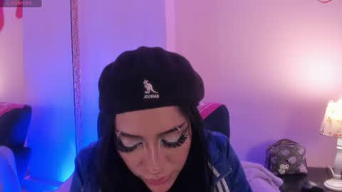 Snapshot of psychodoll_11 chatting on July 21, 3:09 am psycodoll online show from July 21, 3:09 am
