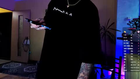 Snapshot of psyheya chatting on October 31, 1:23 pm LUCY ----- online show from October 31, 1:23 pm