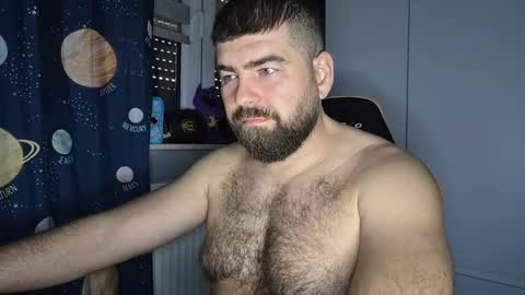 Snapshot of ptoku1985 chatting on October 28, 7:56 am ptoku1985 online show from October 28, 7:56 am