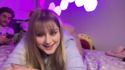 Snapshot of puckxbunnyy chatting on February 8, 4:57 am Bunny online show from February 8, 4:57 am