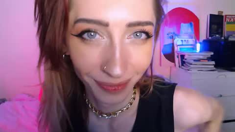 EsteticHouse online show from November 26, 3:13 pm