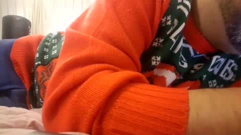 Snapshot of pulpdiction2 chatting on December 13, 11:02 am Pulp online show from December 13, 11:02 am