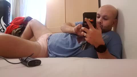 Snapshot of pulpdiction2 chatting on December 14, 11:50 am Pulp online show from December 14, 11:50 am