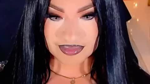 Snapshot of punisher9inchss chatting on December 18, 5:02 am online show from December 18, 5:02 am