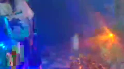 punkrunr083 online show from September 25, 9:57 am