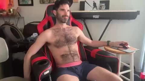 Pup Scritch online show from March 19, 3:38 pm