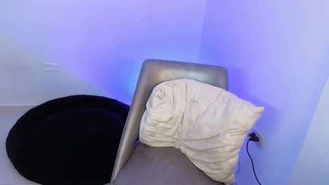 purepleasure25 online show from March 19, 8:46 pm