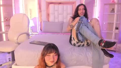 Experienced guys  online show from June 17, 7:59 pm