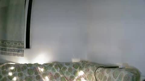 Lizzy online show from November 6, 7:09 am