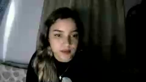 Snapshot of purple_23 chatting on June 16, 8:17 am Lizzy online show from June 16, 8:17 am