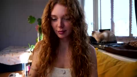 Snapshot of purple_baby chatting on May 1, 3:16 pm Sasha wait you here 6 of November. will celebrate my B- day online show from May 1, 3:16 pm