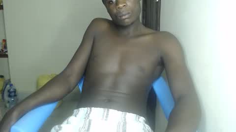 purple_hearts online show from January 13, 10:04 pm