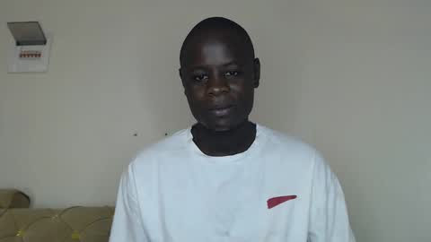 Snapshot of purple_hearts chatting on February 6, 9:45 am purple_hearts online show from February 6, 9:45 am