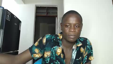 Snapshot of purple_hearts chatting on February 11, 6:46 pm purple_hearts online show from February 11, 6:46 pm