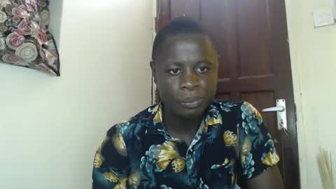 Snapshot of purple_hearts chatting on February 26, 8:57 am purple_hearts online show from February 26, 8:57 am