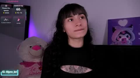 Alynn online show from August 5, 6:49 am