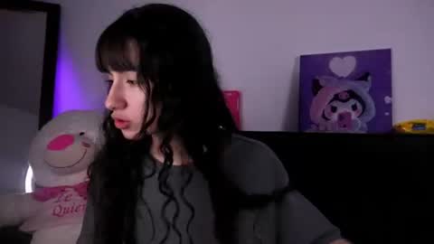 Alynn online show from August 7, 2:13 am