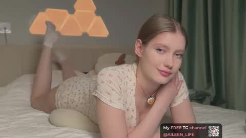 Aileen online show from November 19, 7:14 pm