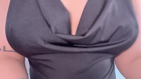 Snapshot of purrrfectmiko chatting on February 26, 2:49 pm Miko online show from February 26, 2:49 pm