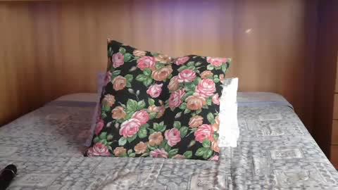 Mary online show from February 7, 2:47 pm