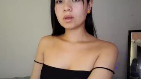 Snapshot of pussy_happy0 chatting on January 20, 8:40 pm pussy_happy0 online show from January 20, 8:40 pm
