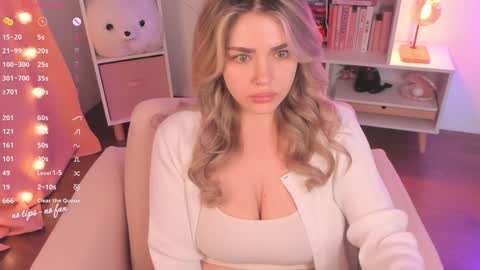Snapshot of pussy_kattt chatting on January 28, 11:06 am kat follow online show from January 28, 11:06 am