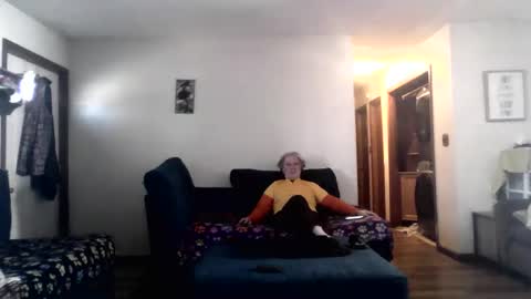 Mark online show from March 1, 3:58 pm