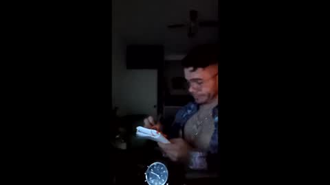 Snapshot of pussydivemaster chatting on April 16, 8:48 am pussydivemaster online show from April 16, 8:48 am