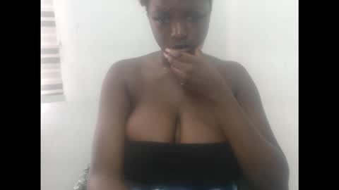 pussydollurz online show from November 3, 1:01 pm