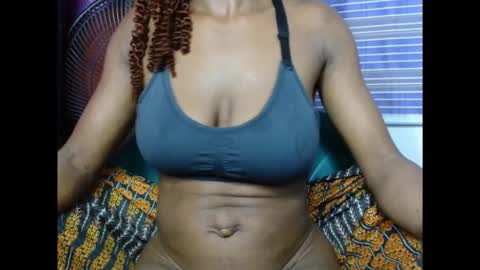 pussyispinkx online show from November 17, 3:12 am