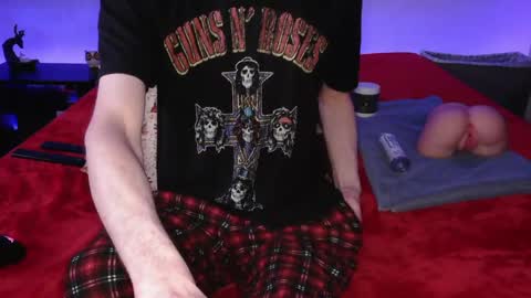 Snapshot of pussylover2182 chatting on March 11, 4:54 am pussylover2182 online show from March 11, 4:54 am