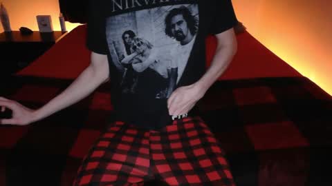 pussylover2182 online show from March 6, 5:15 am