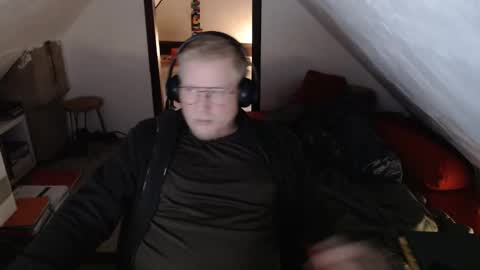 pussylovercb online show from March 26, 8:20 am