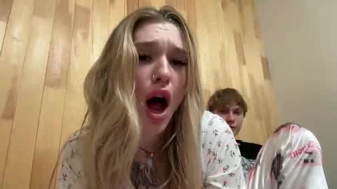 Lina online show from September 23, 8:23 pm