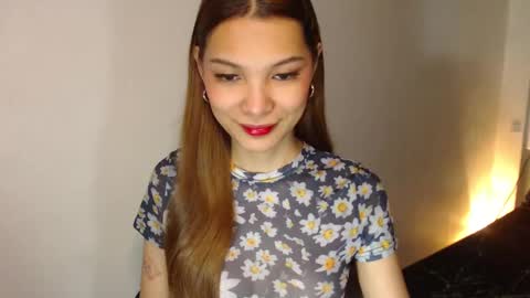 Snapshot of pussywetandwild chatting on February 13, 12:24 am LHARA online show from February 13, 12:24 am