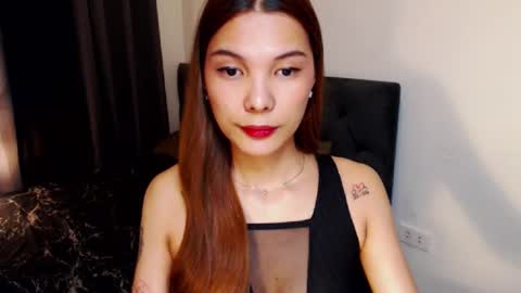 Snapshot of pussywetandwild chatting on March 8, 11:48 am LHARA online show from March 8, 11:48 am