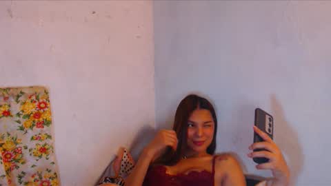 Snapshot of pussywetandwild chatting on April 9, 1:38 pm LHARA online show from April 9, 1:38 pm